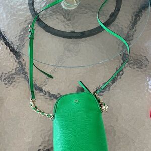 Liz Claiborne Vibrant Green Crossbody Bag